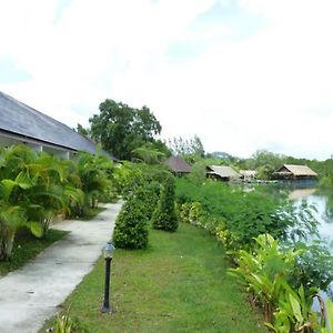 Chaiyo Resort